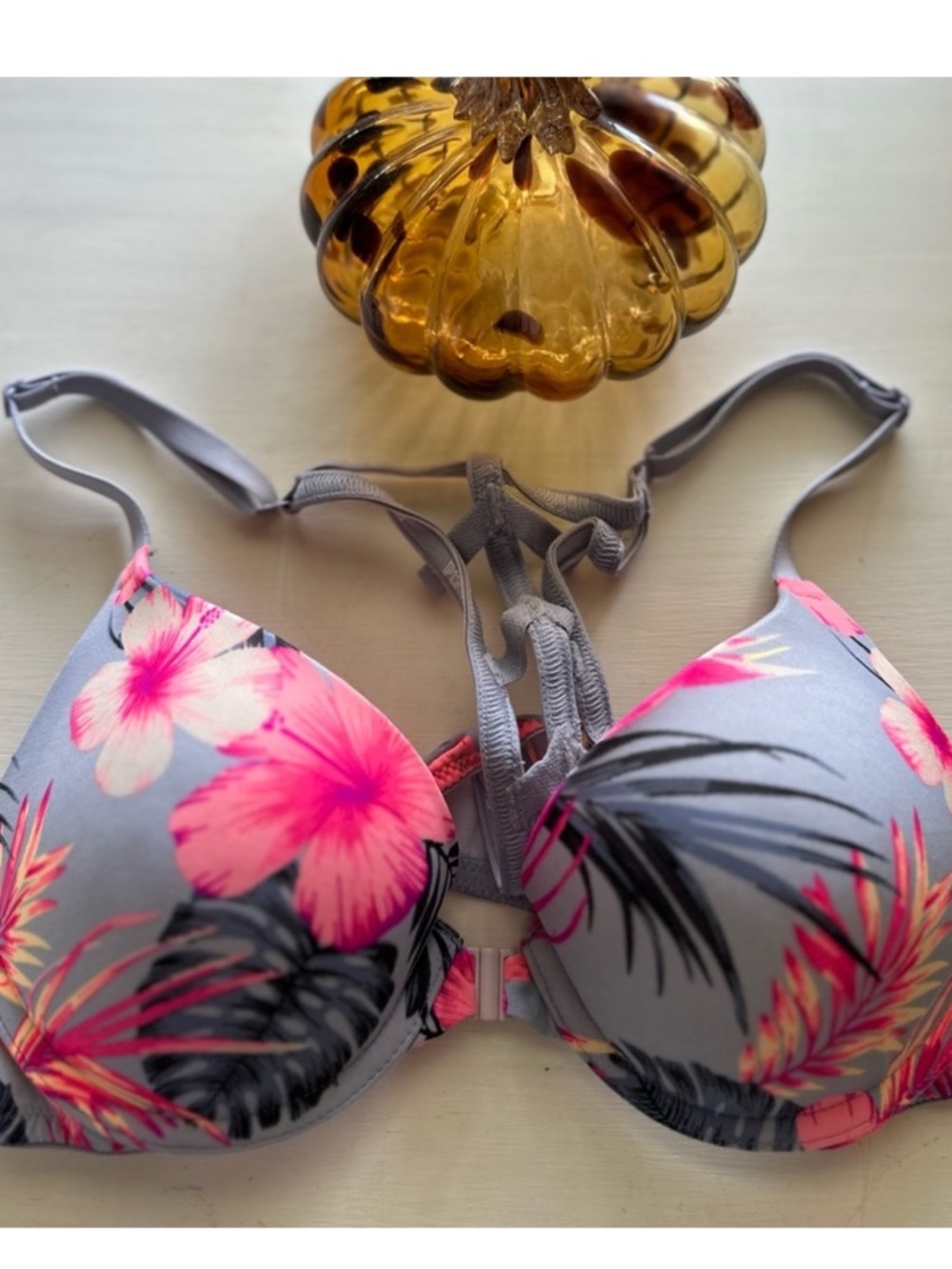 Victoria’s Secret 32B Bra Bundle ✨ Push Up & Lace Essentials Red Black Pink - Picture 5 of 5